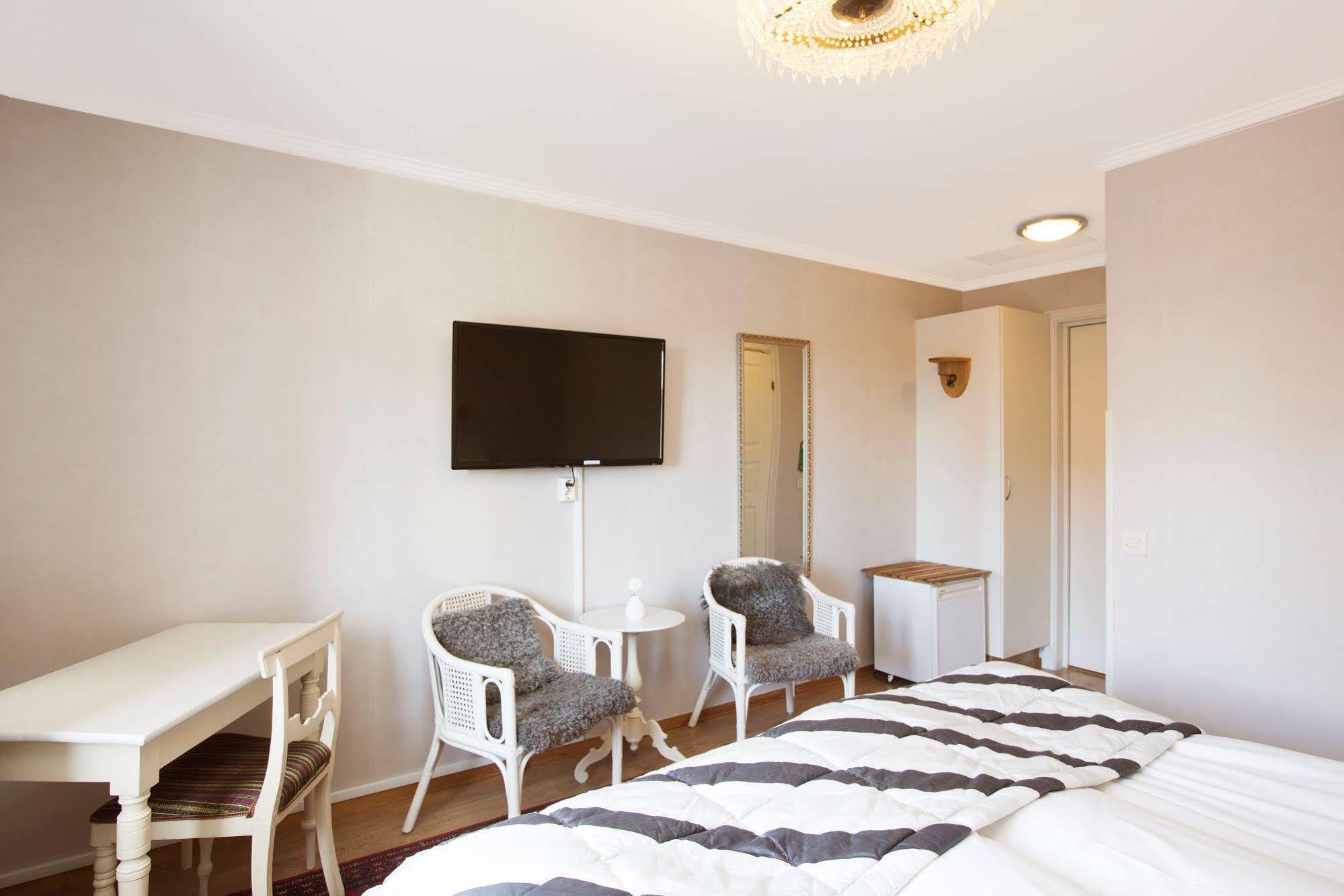 Hotell Lindgarden Вісбю Екстер'єр фото